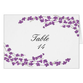 Tafelstoelkaart met paarse bloesems