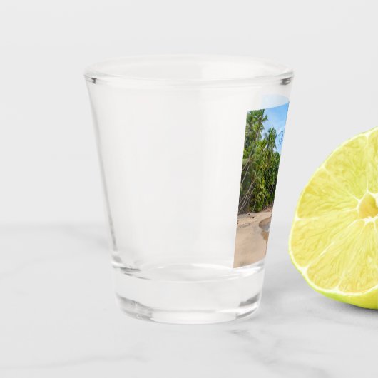 Tahiti Sand Beach Blue Sky Palm Trees Shot Glas (Links)