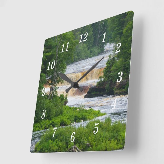 Tahquamenon de onderste Herfsten wandklok (Hoek)