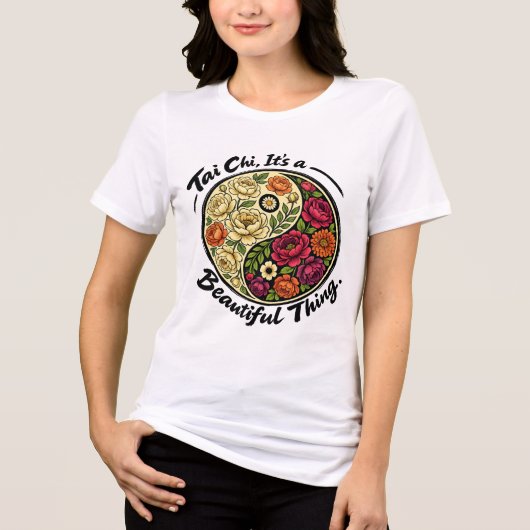 Tai chi, een prachtig iets. Tri-Blend shirt (Voorkant)