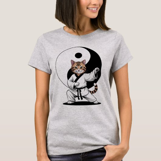 Tai Chi Meester Tabby Kat Yin Yang T-shirt (Voorkant)