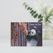 Tai Shan krijgt een kus van Miss Sniffy Briefkaart (Staand voorkant)