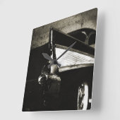Tailfins - Chevy Wall Clock uit 1957 Vierkante Klok (Hoek)
