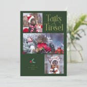 Tails & Tinsel Dog Foto Groene Kerst Feestdagenkaart (Staand voorkant)