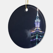 Taipei 101 Tower in Taiwan, Closeup Keramisch Ornament (Links)