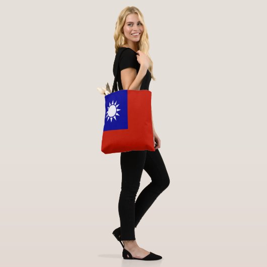 Taiwanese vlag tote bag (Op model)