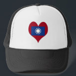 Taiwanese vlag trucker pet<br><div class="desc">Taiwanese vlag De Taiwanese vlag van Taiwan werd officieel goedgekeurd op 28 oktober 1928. De witte zon op het blauwe veld was de vlag van de Kuomingtang-partij,  en de stralen vertegenwoordigen twee uur per dag. Het rode veld staat voor de Han-Chinese race. #Taiwanese #taiwan #republic #flag</div>