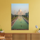 Taj Mahal, Agra, Uttar Pradesh, India Canvas Afdruk (Insitu (Woonkamer))