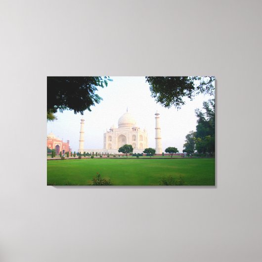 Taj Mahal bij zonsopgang een van de wonderen van d Canvas Afdruk (Voorkant)
