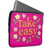 Take Easy: Positive Retro Floral Illustration Laptop Sleeve (Voorkant Rechts)