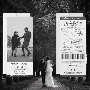 Take Flight with Love: Boarding Pass Save the Date Kaart