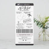 Take Flight with Love: Boarding Pass Save the Date Kaart (Staand voorkant)