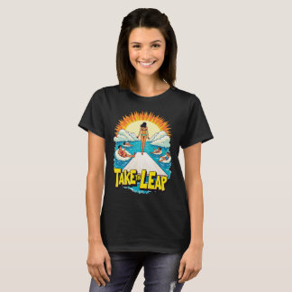 Take the Leap: Bold en Empowering Zwemmeisje T-shirt