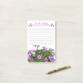Takenlijst - paarse bloemen post-it® notes (Op bureau)