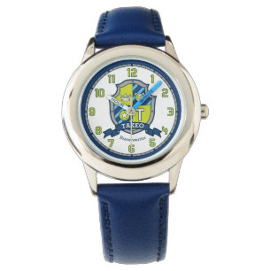 Takeo naam betekent letter T crest beer blauw Horloge