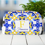 Talavera azulejo blauw tegels bruidsmeisje geschen toilettasje<br><div class="desc">Talavera azulejo blauw geel tegels  Mexicaans bruidsfeestgeschenken monogram bedrukt tasje,  mediterraan Italiaans blauw tegel patroon Maiolica blauw tegels Grieks tegels patroon bruidsfeestgeschenken</div>
