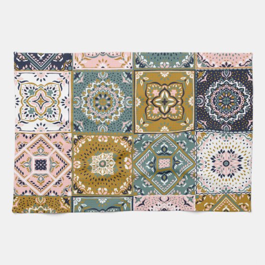 Talavera: Patchwork, een etnisch mozaïek. Theedoek (Horizontaal)
