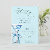 Talk Thirty to Me Blue Bow Martini 30e verjaardag Kaart (Staand voorkant)