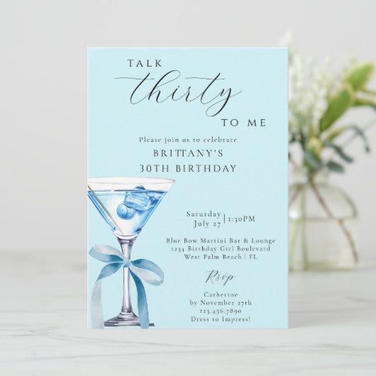 Talk Thirty to Me Blue Bow Martini 30e verjaardag Kaart (Staand voorkant)