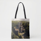Tall Grey Stone Castle in Green Overgrown Bossen Tote Bag (Voorkant)