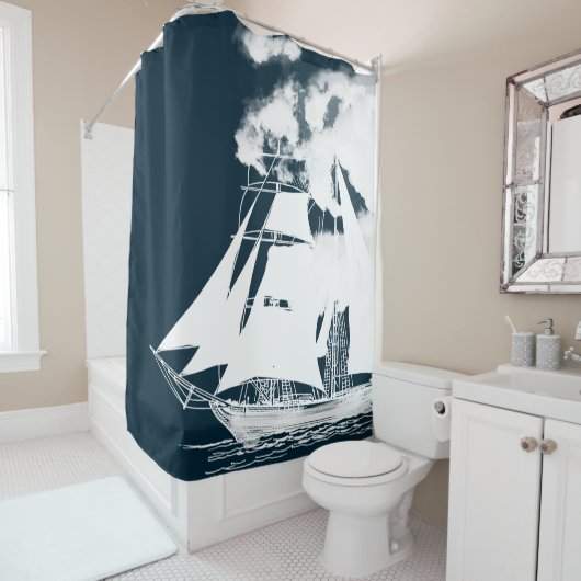 Tall Ship & Clouds Nautical Douchegordijn (In situ)