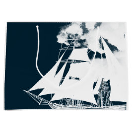 Tall Ship & Clouds Nautical Groot Cadeauzakje