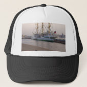 Tall Ship Mir en Submarine Trucker Pet (Voorkant)