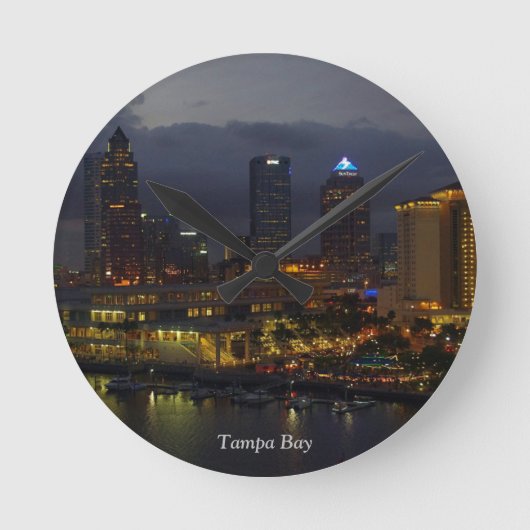 Tampa Bay Night Skyline Ronde Klok (Voorkant)