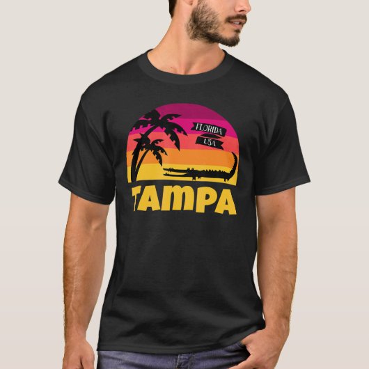 Tampa Florida Retro Sunset And Alligator T-shirt (Voorkant)