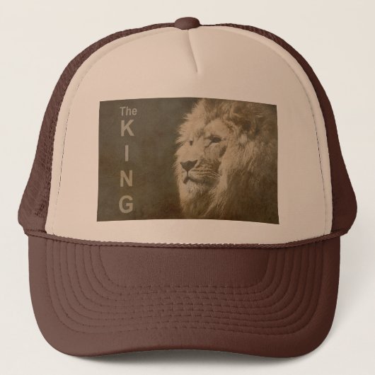 Tan and Brown Pop Art Lion Head White elegant Trucker Pet (Voorkant)