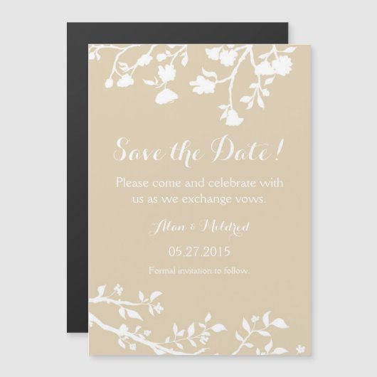 Tan Beige Brown White Flower Save the Date Magnet Magnetische Uitnodiging (Voorkant / Achterkant)