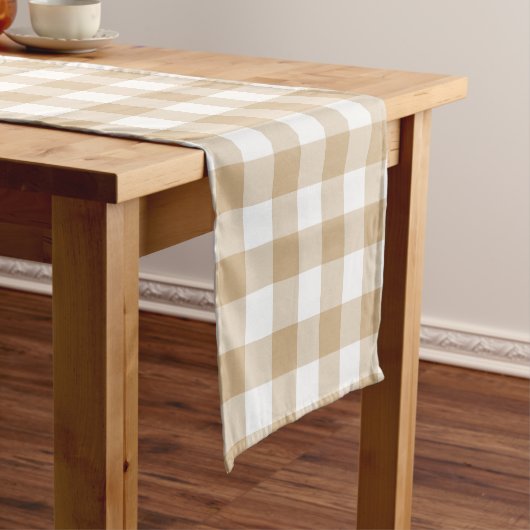 Tan Beige White Gingham Plaid Table Runner Korte Tafelloper (Voorbeeld)