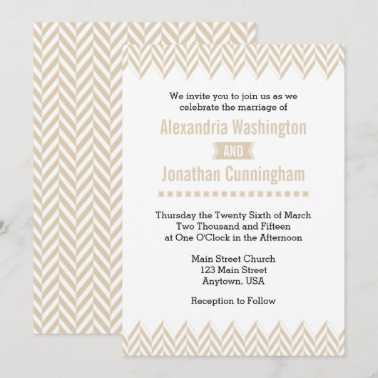 Tan Beige White Herringbone Wedding Invitation Kaart (Voorkant / Achterkant)