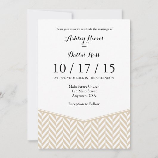 Tan Beige White Herringbone Wedding Invitation Kaart (Voorkant)