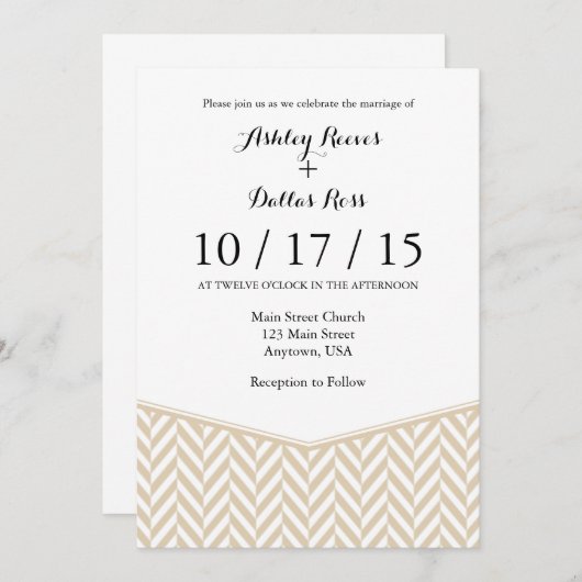 Tan Beige White Herringbone Wedding Invitation Kaart (Voorkant / Achterkant)