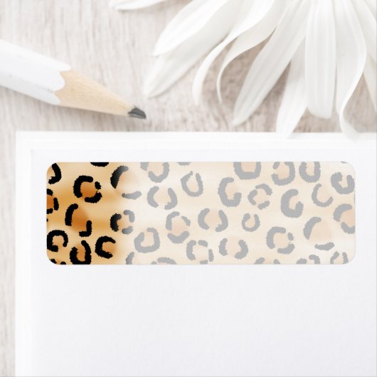 Tan, Black en Brown Leopard Print Pattern. Etiket (Insitu)