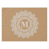 Tan Brown en Cream Elegant Monogram Tafelkleed (Voorkant (Horizontaal))