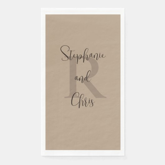 Tan en Bruin Naam Monogram Papier Gast Handdoek Servet (Voorkant)