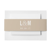 Tan en White Modern Wedding Monogram Uitnodigingen Wikkel (Voorkant Voorbeeld)