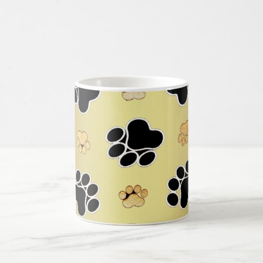 Tan- en zwart-witafdrukken op een gouden achtergro magische mok (Center)