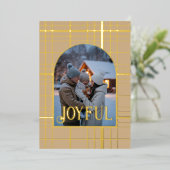 Tan & Gold Gingham Kerstvakantie Foto Folie Feestdagenkaart (Staand Voorkant)