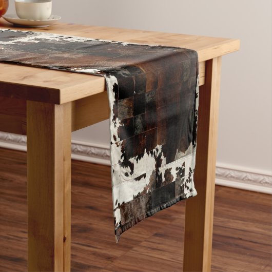 Tan Koeienhuid Patchwork Print Korte Tafelloper (Voorbeeld)