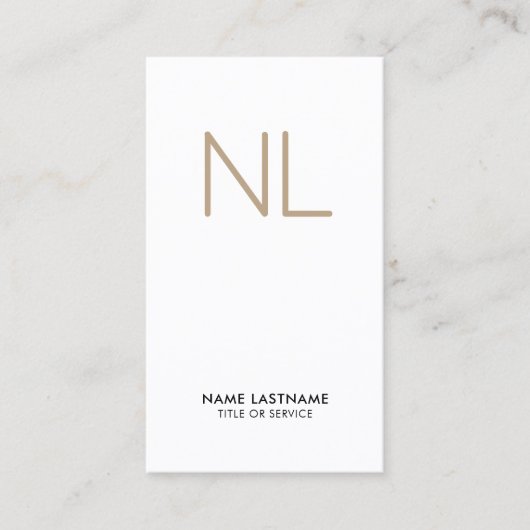 Tan Monogram Minimalistisch Modern Witte Verticaal Visitekaartje (Voorkant)