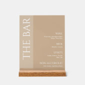 Tan Neutraal Tweetonige bruiloft Bar Menu Acryl Bord (Voorkant)