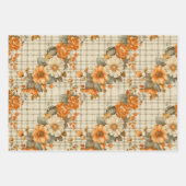 TAN PLAID PATROON MET  ORANJE HERFST BLOEMEN INPAKPAPIER VEL (Voorkant)