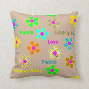 Tan Psychedelic 60s Groovy Flowers Print Pillow Kussen