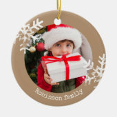 Tan Rustic Circle Photo Snowflakes Keramisch Ornament (Voorkant)