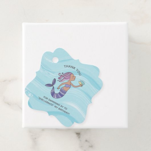 Tan Skin Paarse Zeemeermin met Zee Schildpad Verja Bedankjes Labels (In situ)