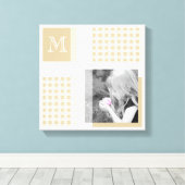 Tan Voeg je foto toe Gingham Modern Brown Monogram Canvas Afdruk (Insitu (Houten vloer))