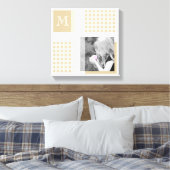 Tan Voeg je foto toe Gingham Modern Brown Monogram Canvas Afdruk (Insitu (Slaapkamer))